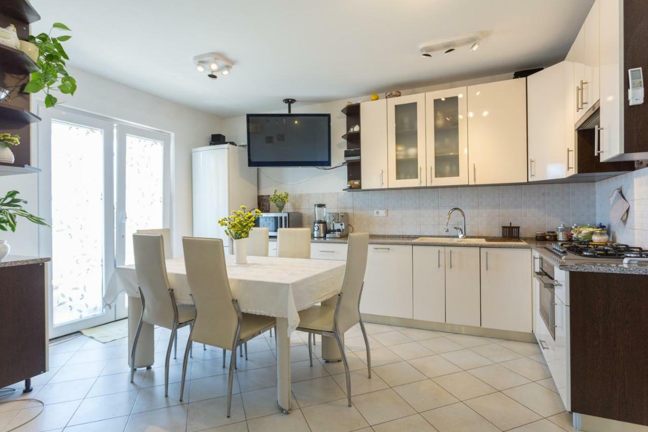 Apartment Tomazin